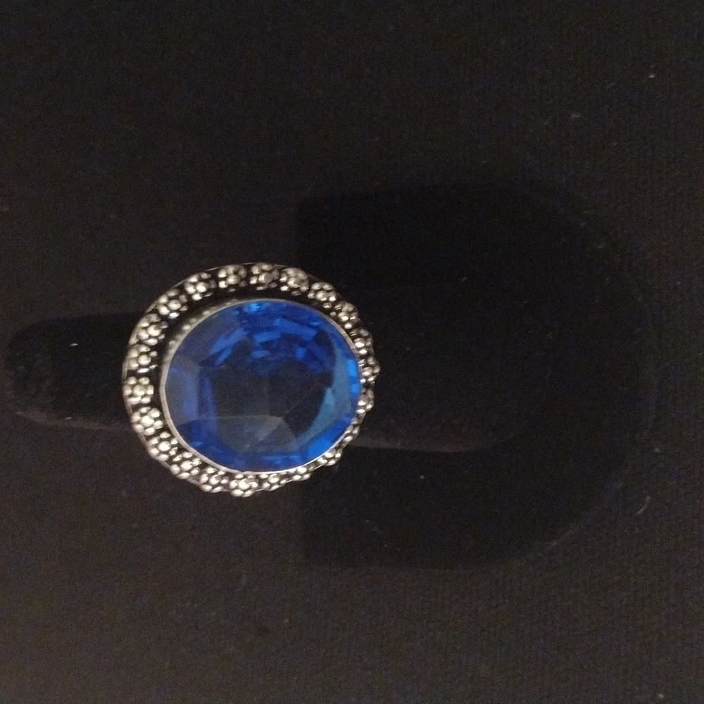 Silver Tone Round Cobalt Blue Stone  Ring Size 6